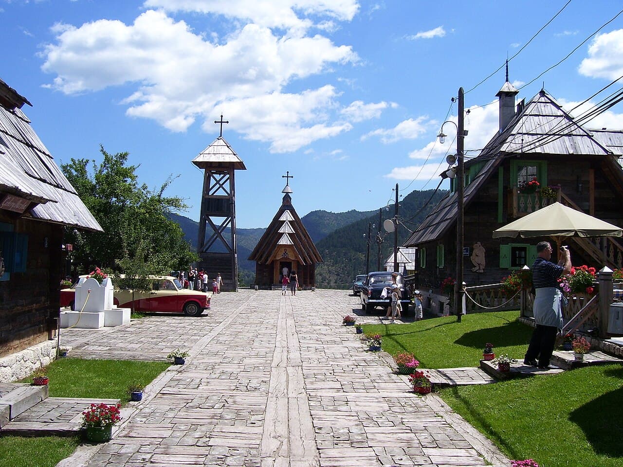 Drvengrad (Küstendorf)